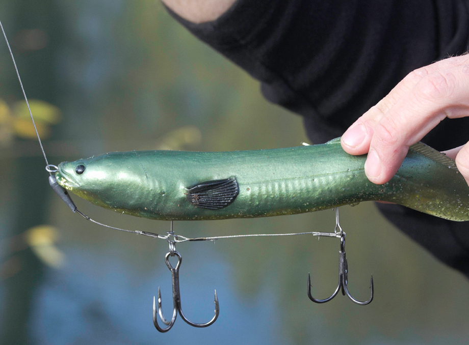 HOW TO Rig big soft plastic shads/ swimbaits - Pike fishing Lures